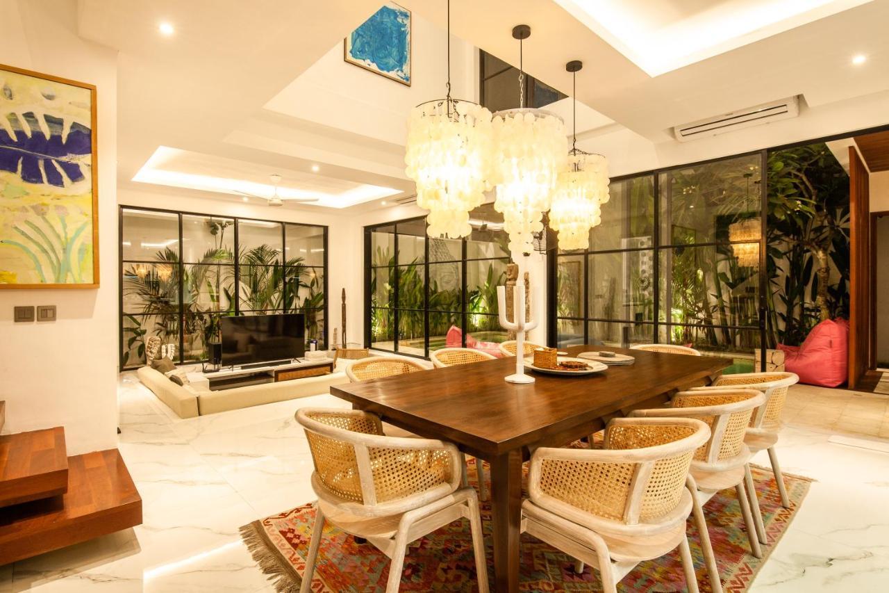 Luxury Villa Devina I Seminyak I Yoga & Gym Экстерьер фото