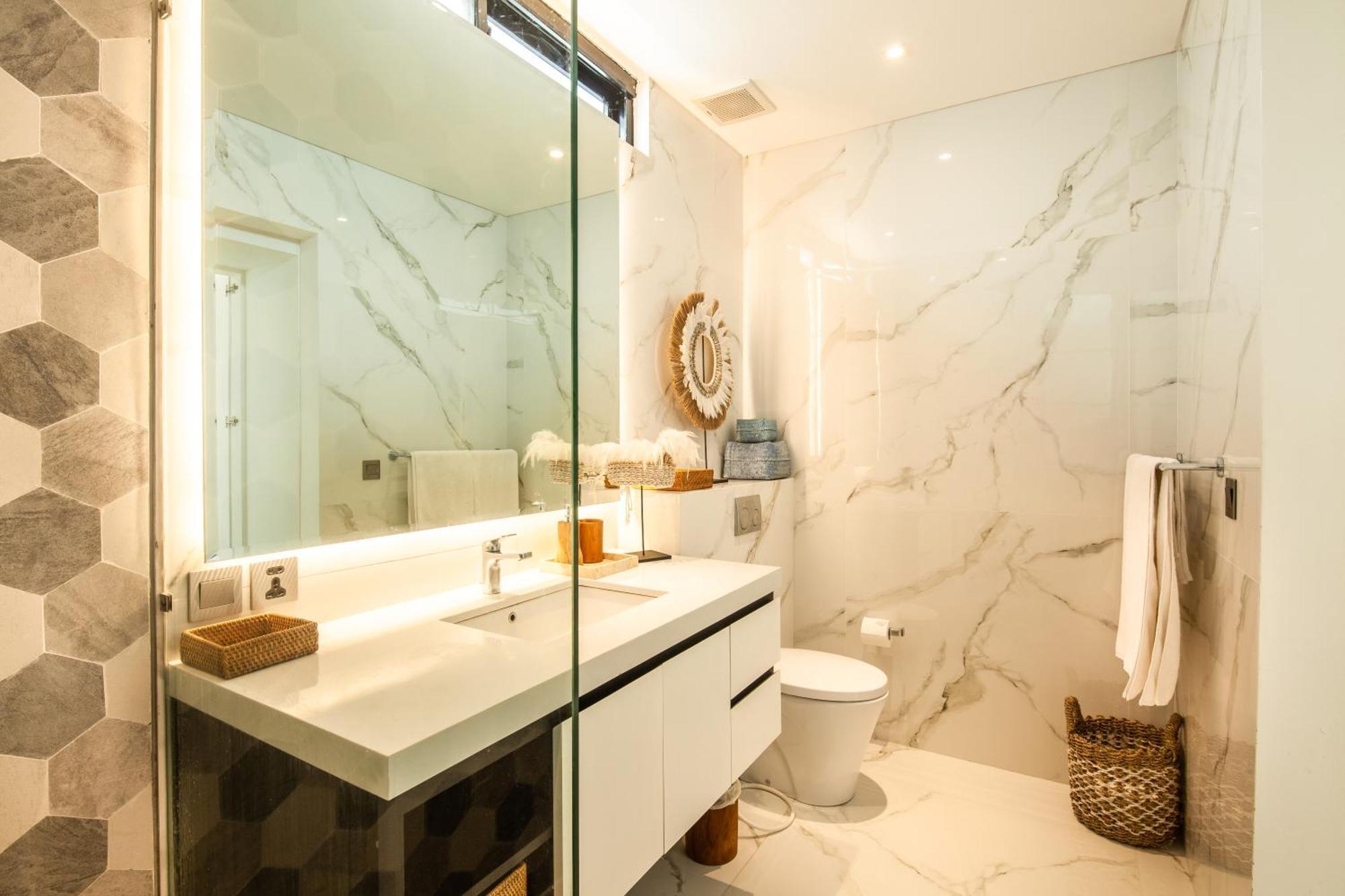 Luxury Villa Devina I Seminyak I Yoga & Gym Экстерьер фото
