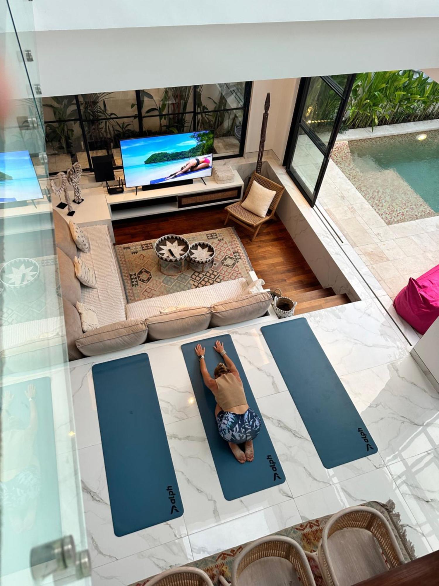 Luxury Villa Devina I Seminyak I Yoga & Gym Экстерьер фото